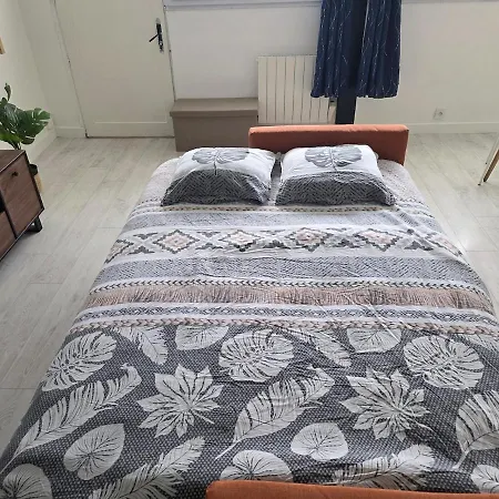 Townhouse For 5 Between Paris & Pontault-Combault