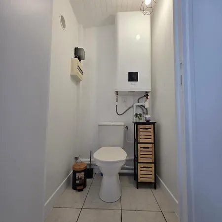Townhouse For 5 Between Paris & דירה פונטו-קומבו